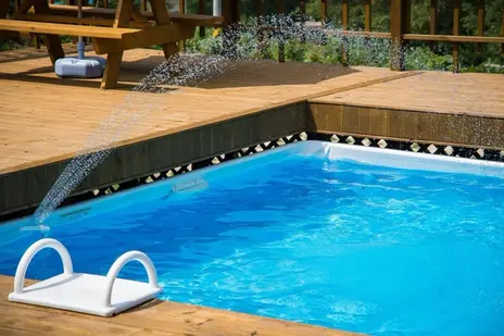 fornitura di qualsiasi tipo di accessorio per piscine e SPA